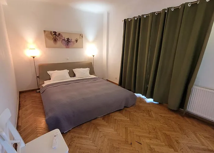 Anastasia Balcescu Apart 1 Beautiful View Self Check In Code From 2 Pm Only Microwave Bucureşti