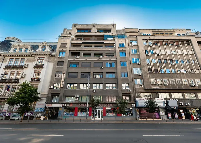 Central Studios In Piata Romana Bucureşti