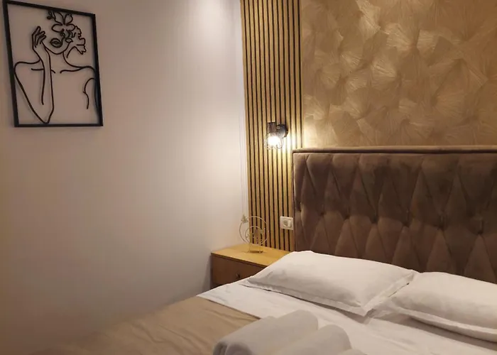 Aldira Sky Arena Nationala Apartment Bucureşti