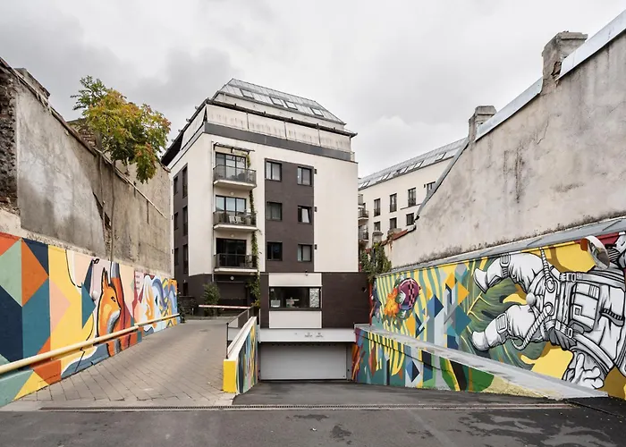 Lazynest - Modern Apartment With Parking & Balcony Bucureşti