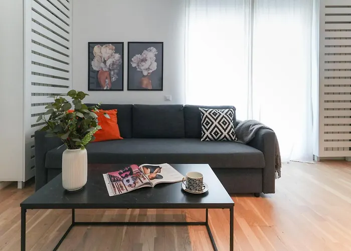 Maria - Modern Apartment With Parking And Workspace Bucureşti
