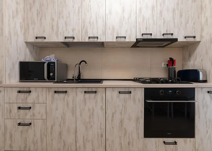 Ines - Modern 2Br Apartment With Garden Views Bucureşti