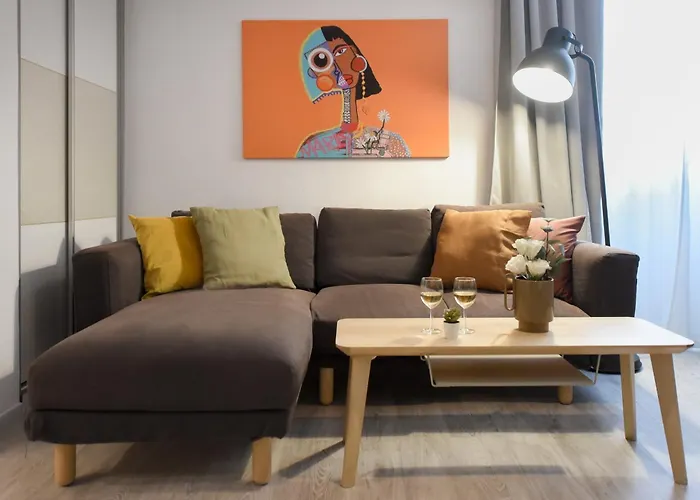 Cozy 2-Bedroom Retreat In The Heart Of History Bucureşti