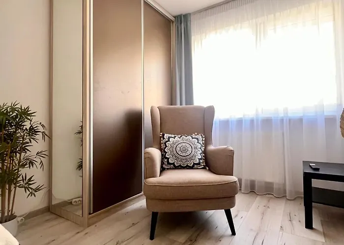 Ben'S Cosy Studio In Bucureşti