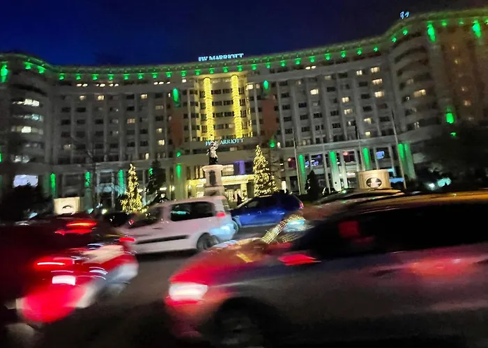 Apartament zona Marriott-Palatul Parlamentului Bucureşti