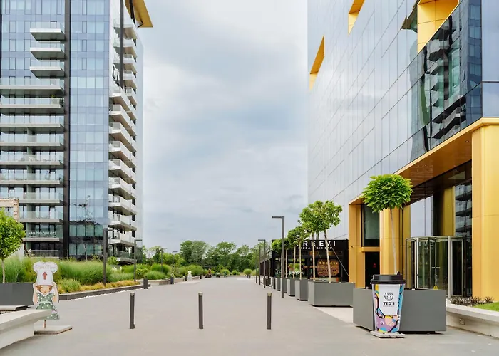 X One Floreasca Bucureşti