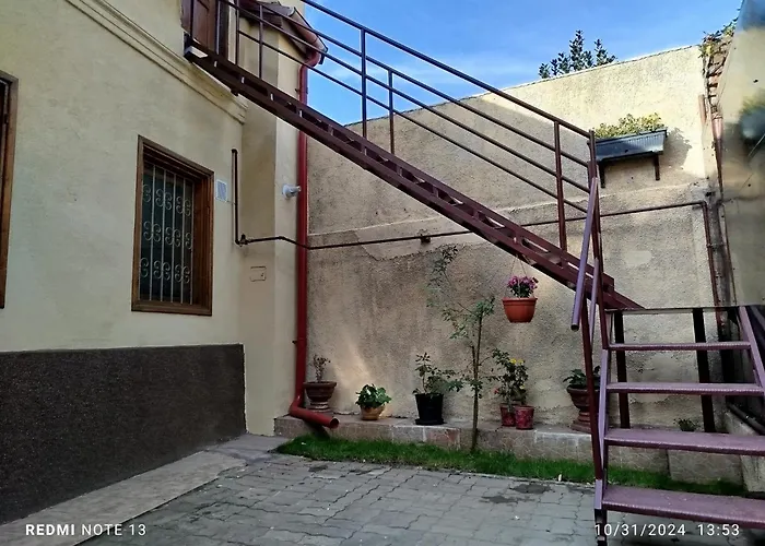Central Victoriei Guesthouse Bucureşti