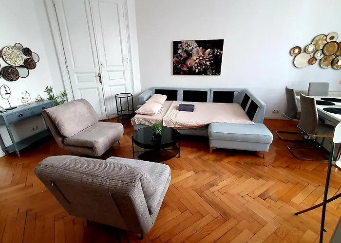 Ultracentral Cozy Apartment On Calea Victoriei With Amazing View Bucureşti