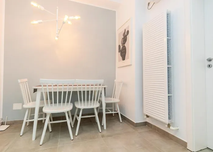 Bloom Ultracentral Studio Bucureşti