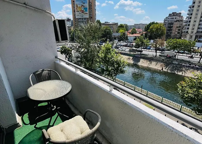Chic Stay - Calea Victoriei - Bright&Cozy Bucureşti