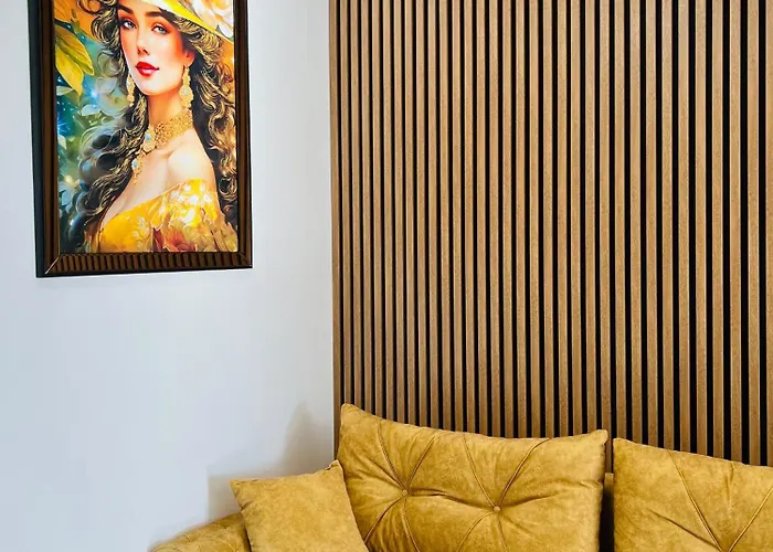 Gold House Apartment Bucureşti