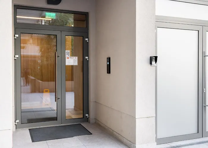 Zen Studios 1 & 2 - Central Studios With Parking Bucureşti