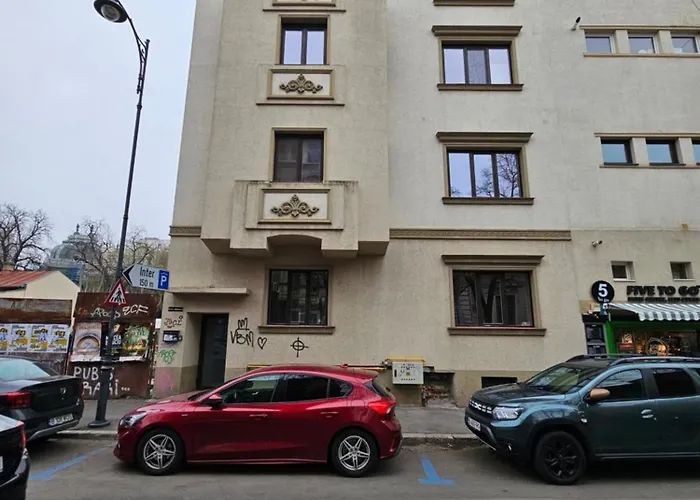 Touristic Center Jean Louis Calderon 28 Street Apartment Bucureşti