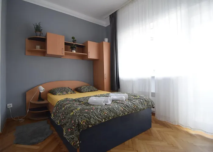 Studio Cozy Bucureşti