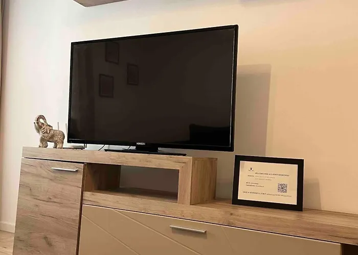 Boutique Home In Granvia Park Bucureşti