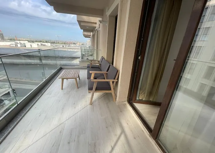 Moghioros Residence C3 Bucureşti