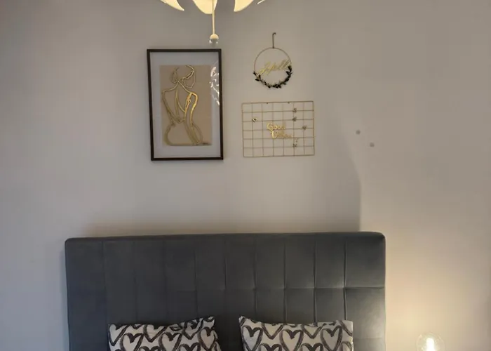 Twin Two In 21Residence Politehnica - 1St Place Bucureşti