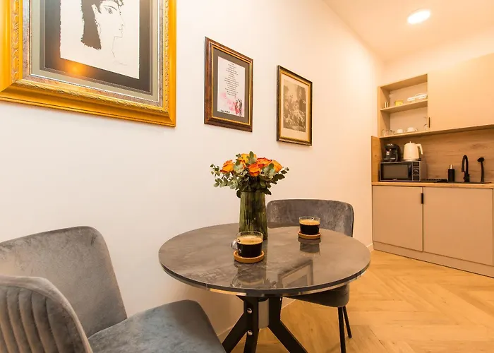Arghezi Central Boutique Bucureşti