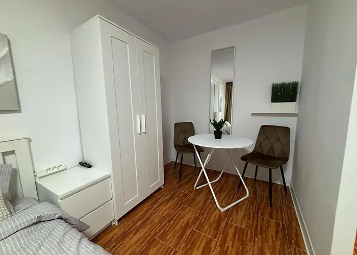 One Room Apartment Ptm 3 Bucureşti