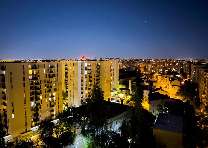 Cloudscape Apartment Near National Arena & Mega Mall Bucureşti