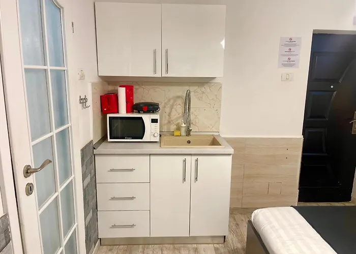 Prime 1 Studio - Half Ground Level With Windows - Demisol Bucureşti