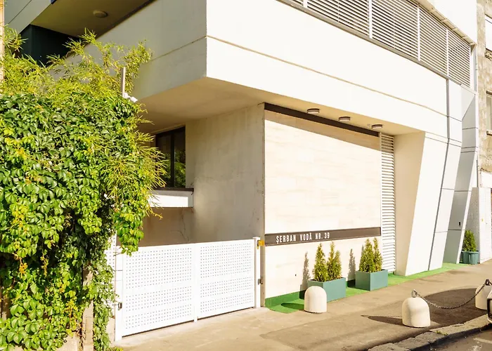 Central 3 Apartment - New Building & Parking Bucureşti