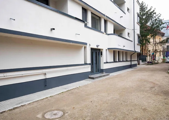 Luxe Suites Romana Bucureşti