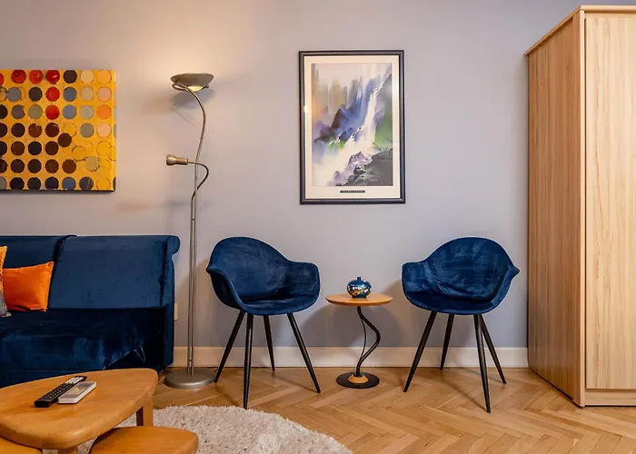 Eclectic Condo Romexpo 2Br Near Metro Bucureşti