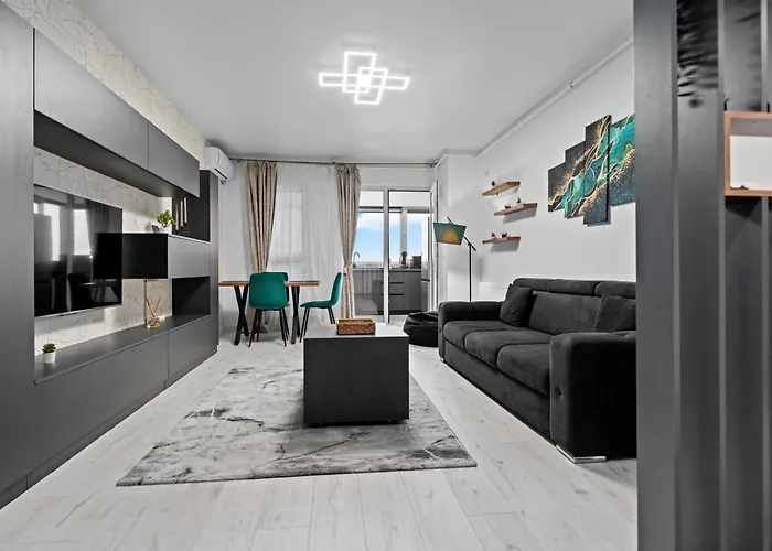 Minimalist Green & Grey Flat Bucureşti
