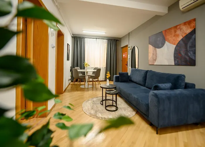 Cultural Gems- Modern 1Br Apartments Near Museums Bucureşti