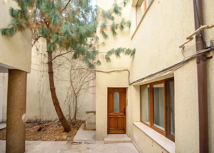 Cultural Gems- Modern 1Br Apartments Near Museums Bucureşti