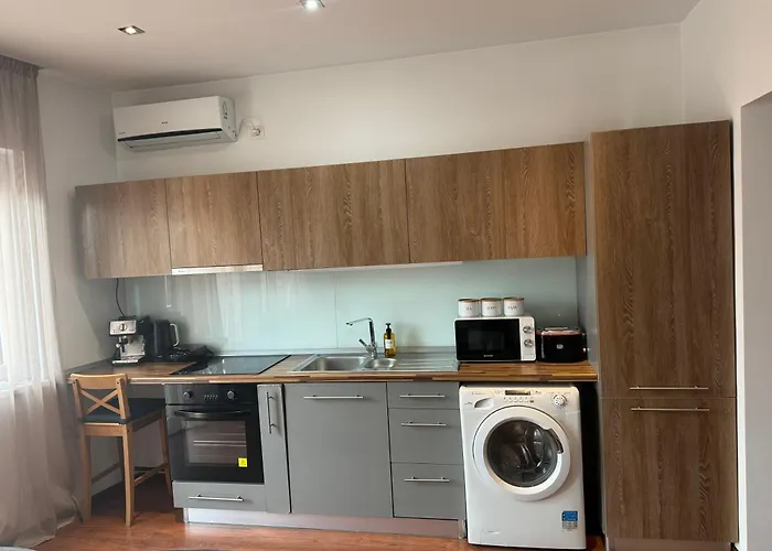 Bucharest Holidays Vibes - 2 Bedrooms, 2 Bathrooms - City Center