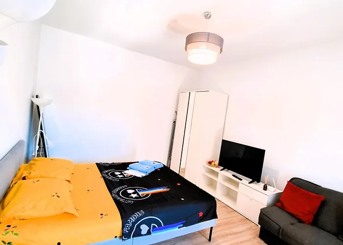 Plaza Residence Studio 2 Bucureşti