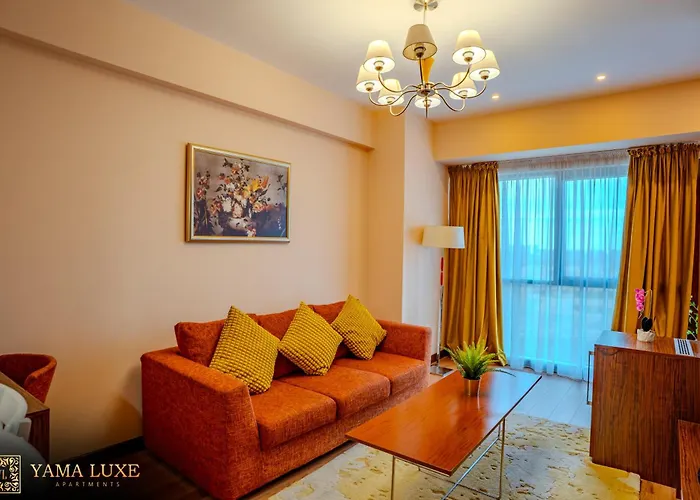 Presidential Luxury Apartments With Amazing View - Yamaluxe Bucureşti