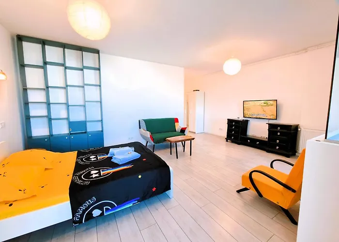 Plaza View Studio Bucureşti