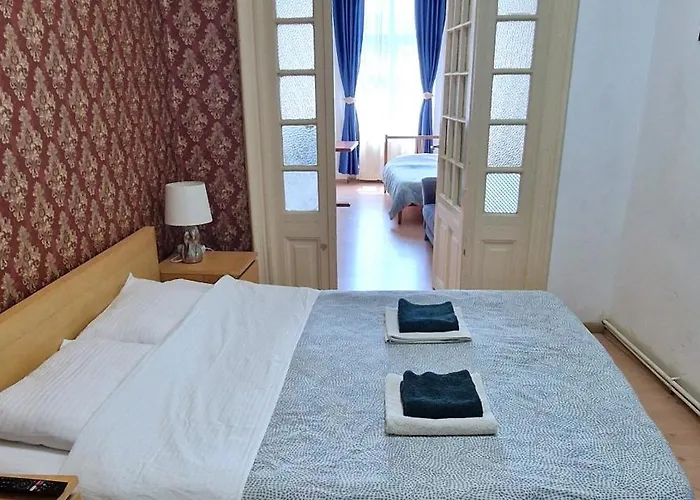 Domum Unirea, Plaza Apartment Bucureşti