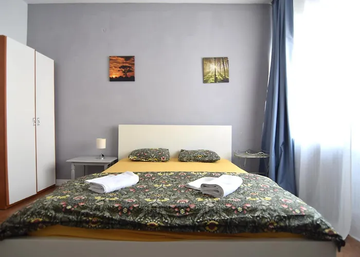 Studio Piata Rosetti Bucureşti