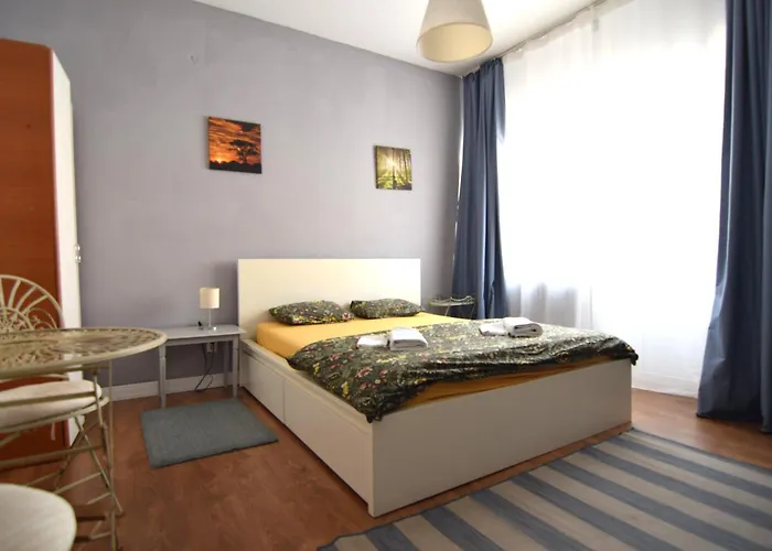 Studio Piata Rosetti Bucureşti