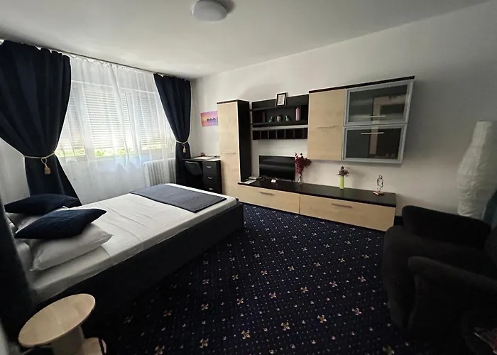 Cozy & Warm Studio Bucureşti