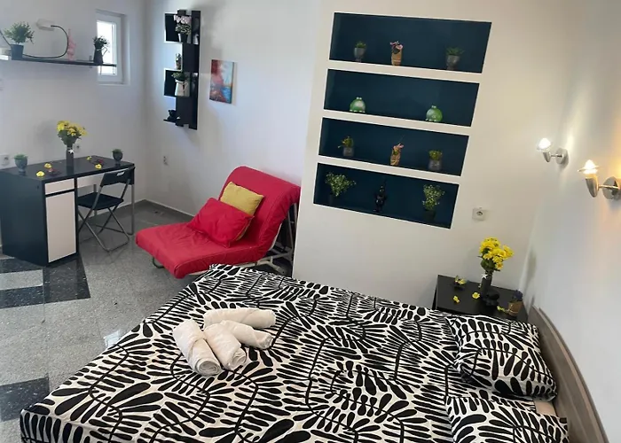 Nice Studio In The Heart Of City Bucureşti