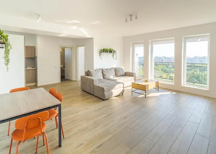 Downtown Apartment W Jacuzzi&Terrace Parkview V2 Bucureşti