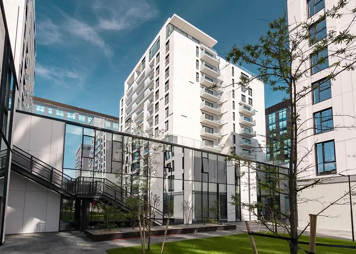 Maze Modern 1 King Bed Apartment, Fast Wi-Fi, In One Cotroceni Bucureşti