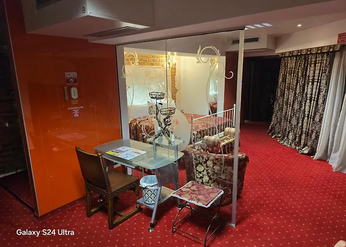 Legends Chambers By Grand Pier Boutique Apartment Bucureşti