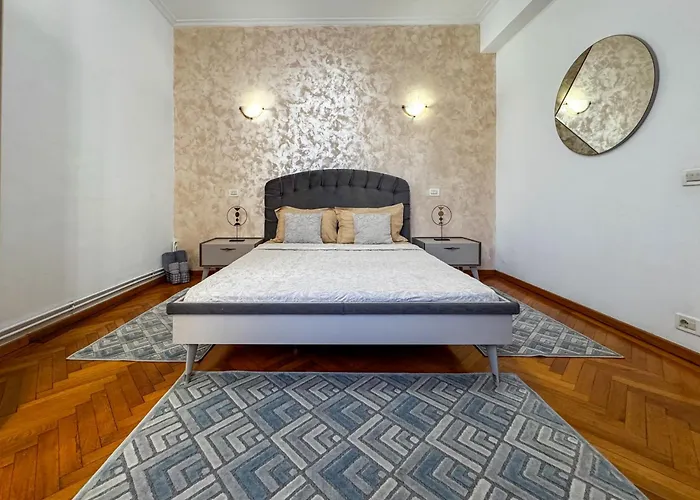 Bucharest Athenaeum Apartment