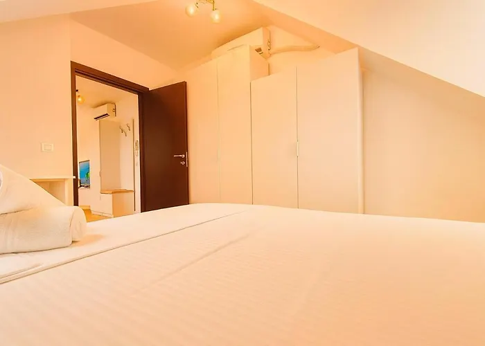 Central Skylight Suites 16 Bucureşti