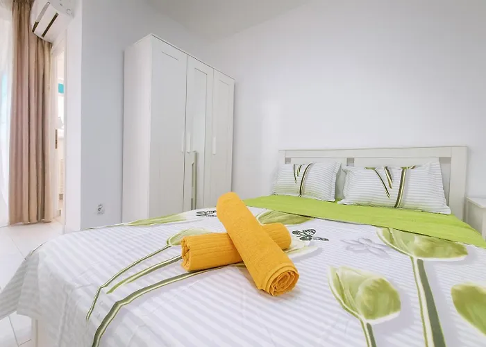 South Pearl Studio Bucureşti