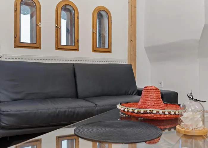 Charming 1Br With Fireplace Near Parliament Bucureşti