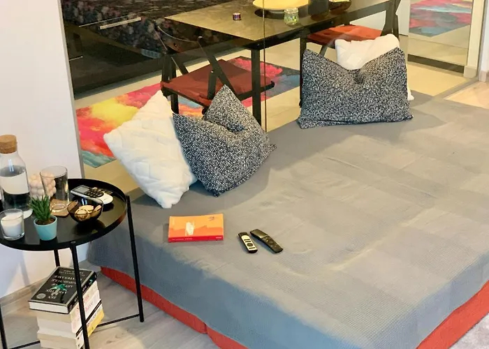 Independence Studio Bucureşti