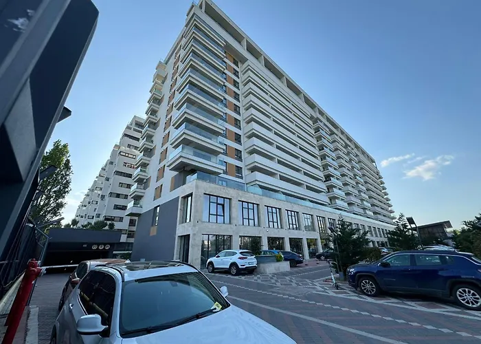 Bucharest Stay Apartments Part Of Glamap With Park Option