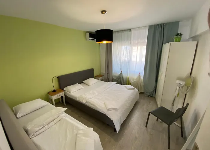 Green Apartment Bucureşti